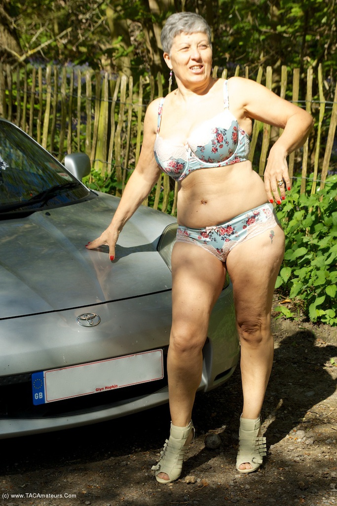 Car Sex Lingerie Porn Picture 101